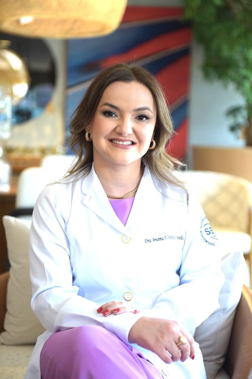 Dra. Brunna Américo Carvalho - Cardiologista